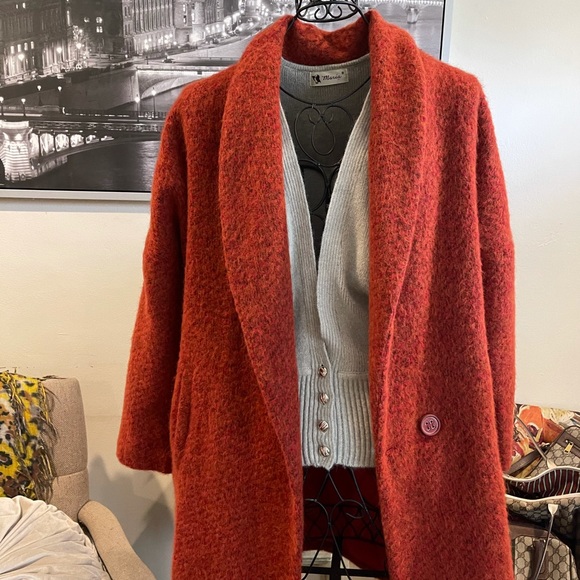 A beautiful color beautiful coat - Picture 1 of 4